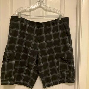 OP Ocean Pacific Men’s Black/Gray‎ Cargo Shorts Size 38